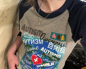 Chaque langue sous le soleil (T-shirt de sensibilisation à l'autisme)