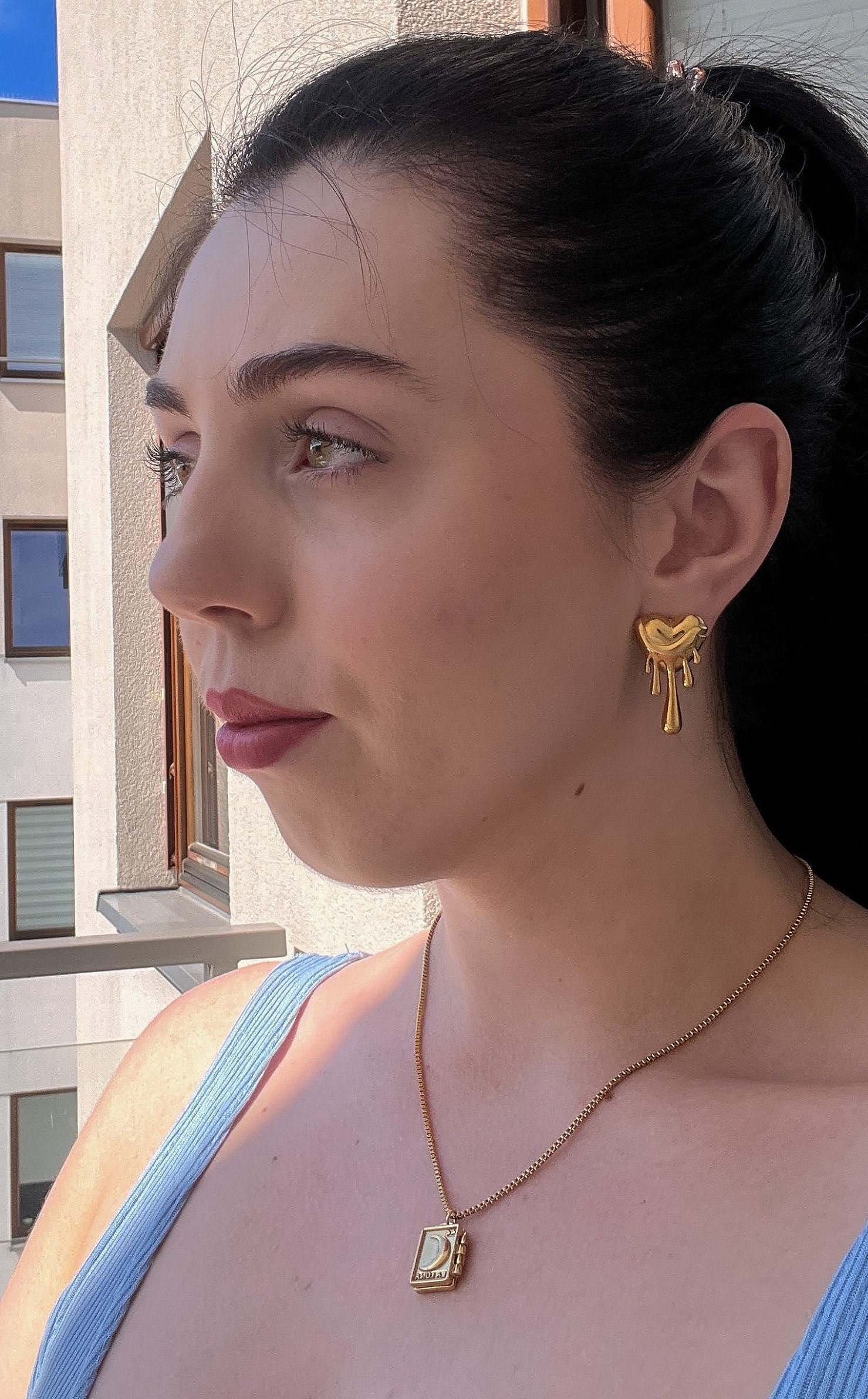 La Luna Crescent Moon Necklace