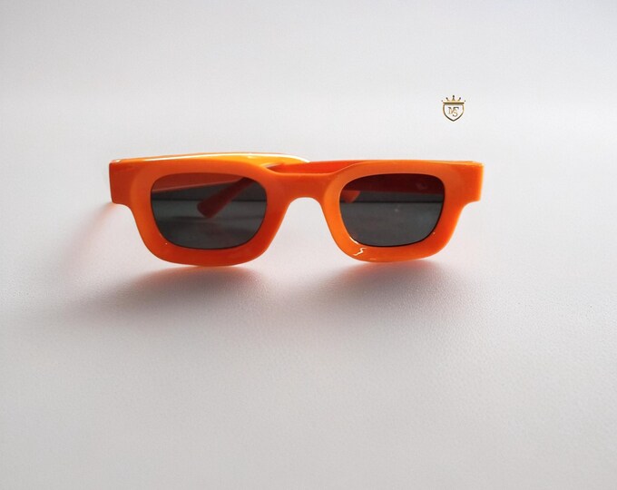 Trendy Fashion  SunGlasses. trending SunShades Eyewear.