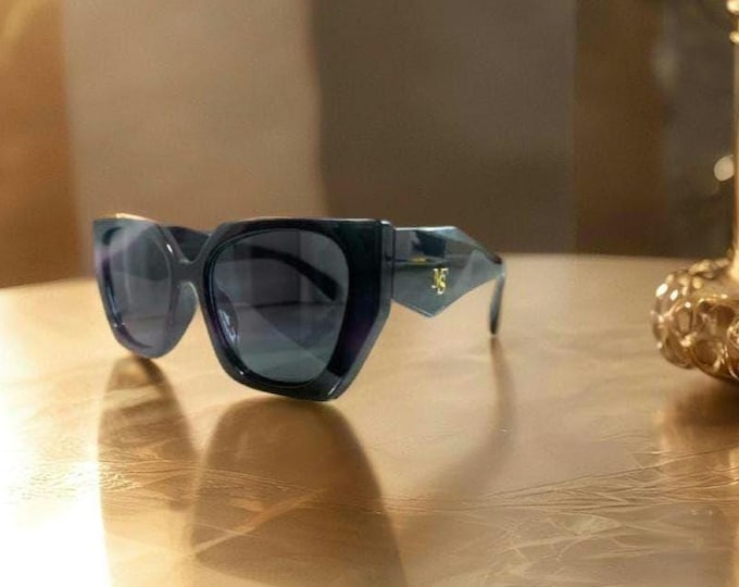 Prestige Unisex SunGlasses .