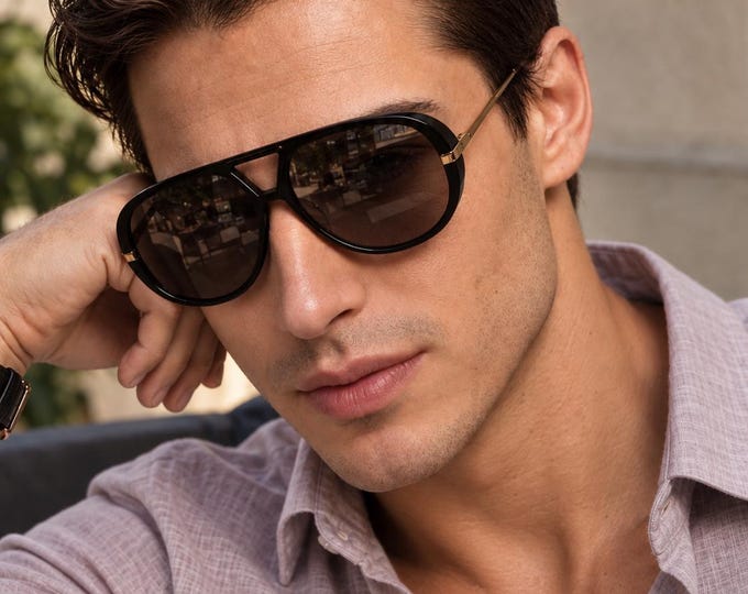 Aviator Sunglasses Unisex, Black Gold-Trim Frame - OWN The STARLOOK !