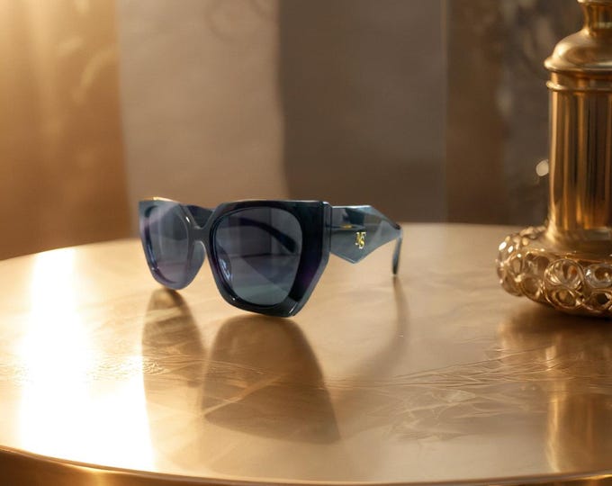 Prestige Unisex SunGlasses .