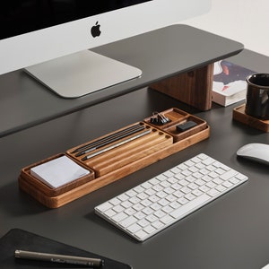 Lot de 4 organisateur, organisation en bois, organisateur en bois, accessoires de bureau à domicile, ensemble d'organisateur de bureau personnalisé, cadeau personnalisé pour lui image 1