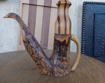 Decoración de tetera de madera /Regalo amante del té / Artesanía única / Decoración única de tetera con cabeza de serpiente