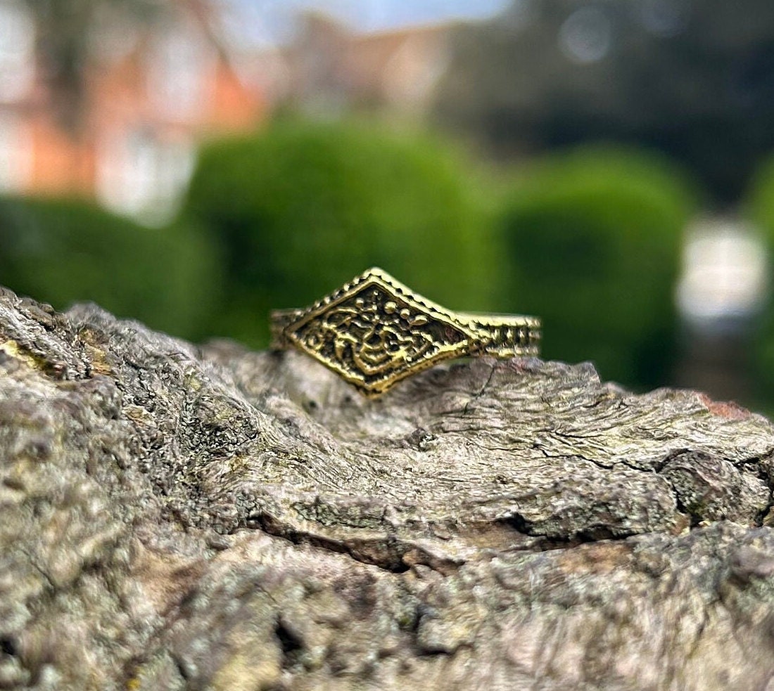 Dark Souls Ring of Favor and Protection Video Game Cosplay Gold