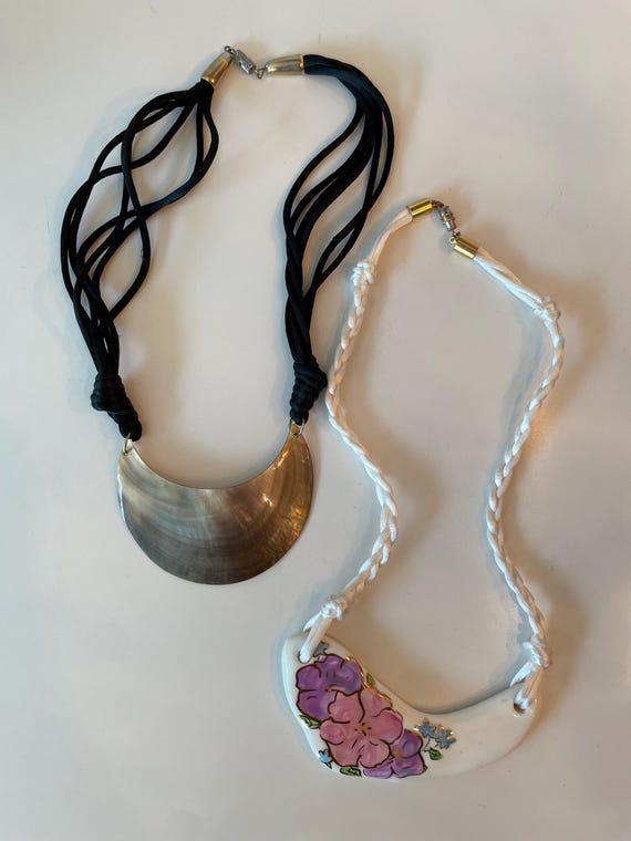 Vintage Stunning Statement Statement Necklace Lot… - image 2