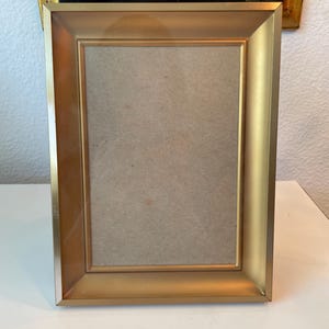 Vintage Gold Tone Metal Photo Frame | Gold Colored Picture Frame | Gold Wall Hanging Frame