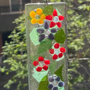 Vintage Flower Fused Glass Sun Catcher with Colorful Beads Artist Signed | Signed Art Fused Glass Garden Floral Sun Catcher | Vibrant Glass