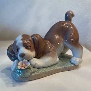 Lladro #6832  A Sweet Smell Ceramic Dog Figurine |  Puppy. Smelling Flower Porcelain Figurine | Lladro Puppy Statue | Dog Lover | READ FLAW