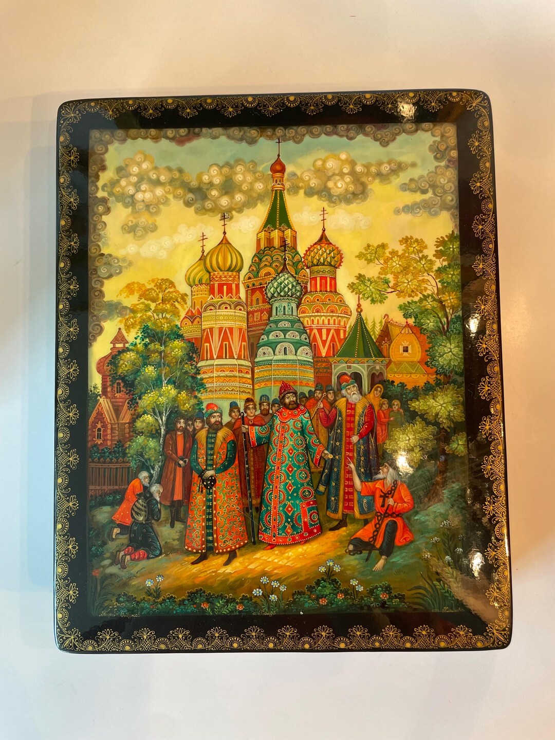 Russian Handpainted Lacquer Trinket Box | Handmade Lacquer Black Box