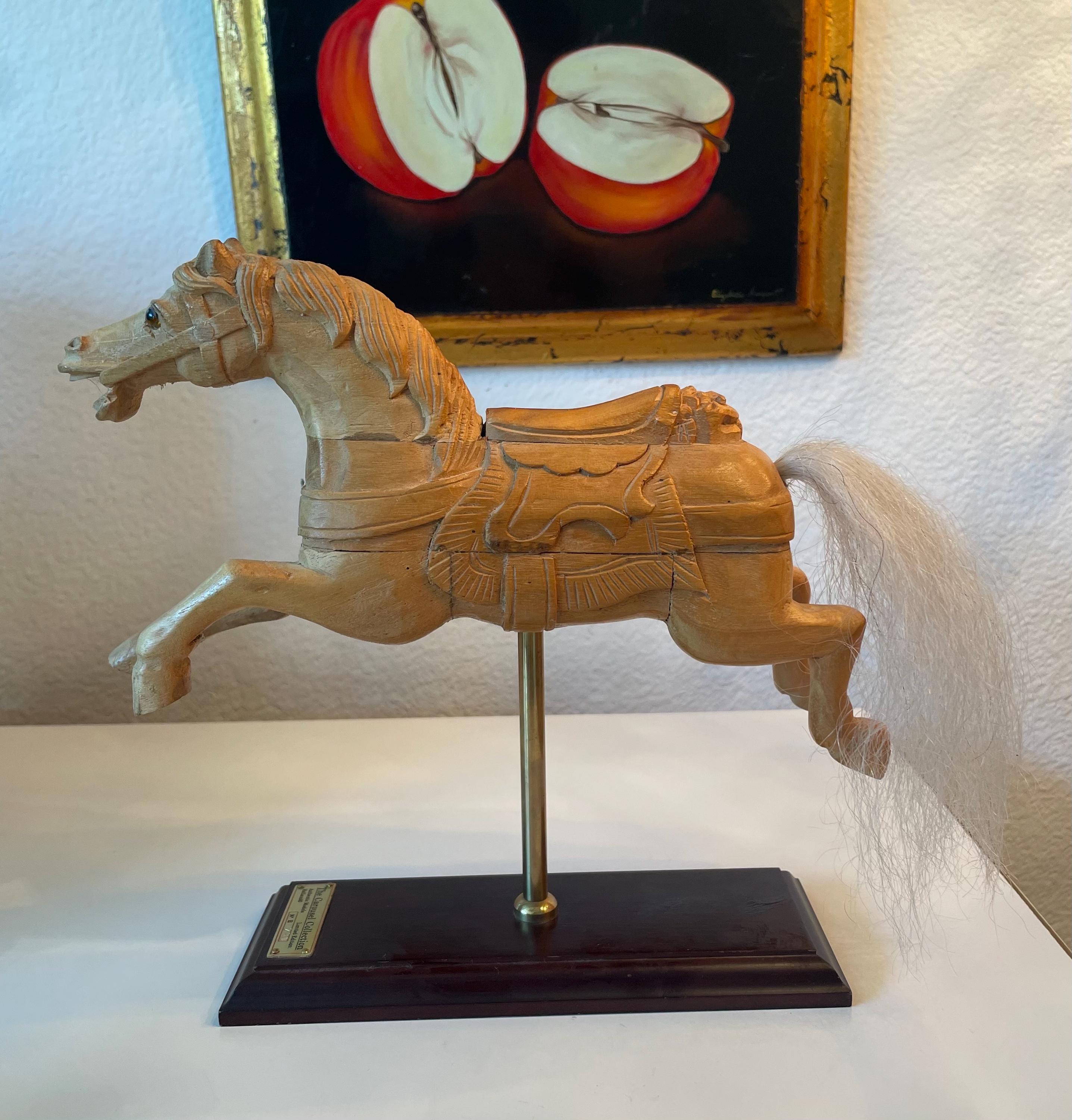 本物のモデルズ・ホランドによるヴィンテージ手彫り木製馬｜回転木馬 