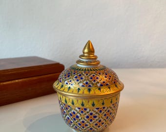 Vintage Thailand handbemalte bunte Keramik Keramikschale mit Deckel Narai Phand | Dekorative Deckeldose