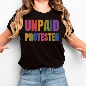 Shirt voor onbetaalde demonstrant, anti-troef DOGE MAGA-oligarchie, liberaal linkse progressieve rally maart-protest, bescherming tegen democratie, verzet tegen fascisme Tee