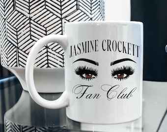 Jasmine Crockett Fanclub Becher, kraftvolle Rückenfrau, Crockett für US-Senat, freiheitliches linkes Anti-Trumpf-Geschenk, feministische Frauengeschichte