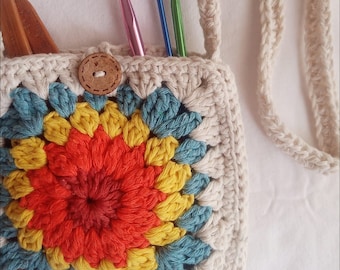 ドレスなグラニーbag　orderページ かぎ針編みのデイジーバッグのチュートリアル、花柄のグラニースクエア