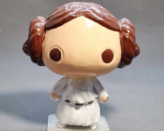 Princesse Leia / La guerre des étoiles / Style pop !! / Personnage de film / Modèle 10 cm imprimé et peint à la main en 3D/Passe-temps de collection
