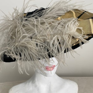 Vintage Straw Hat with yellow checkered bows, circa 1930-1960, Europe. White ostrich feathers and 2 flowers with stamens.