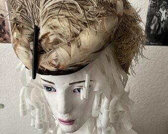 Antique Hat From 1940. USA is Decorated With Ostrich  display picture 3