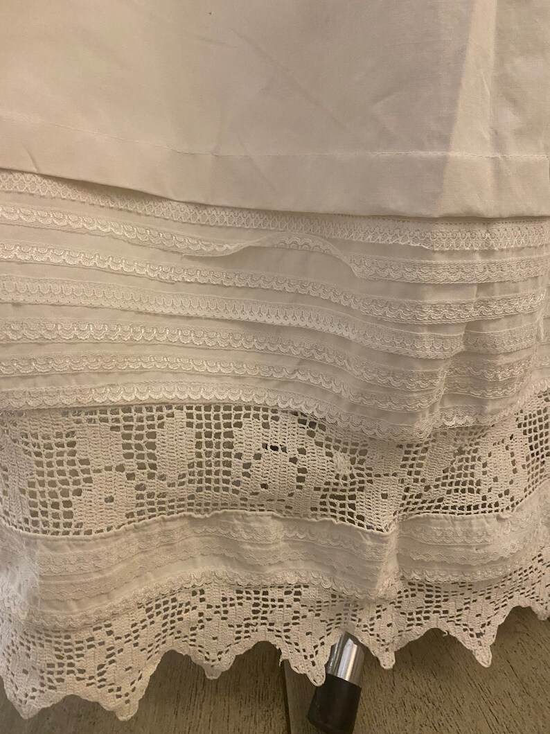 Antique Simple Peasant Petticoat. Approximately 1900-1930, Europe. Fabric thick white cotton. Two rows of hand knitted lace. image 7