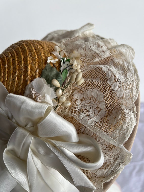 vintage hat 1920-1950. straw bonnet for a little g