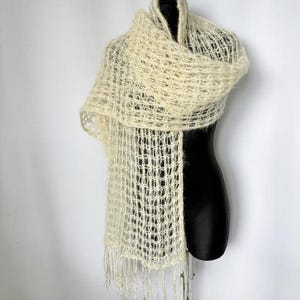 Vintage Pure Wool Long Scarf | Cream White Fringe Shawl | Net Knit Mesh Retro Style Wrap Rustic Cottagecore 70s 80s