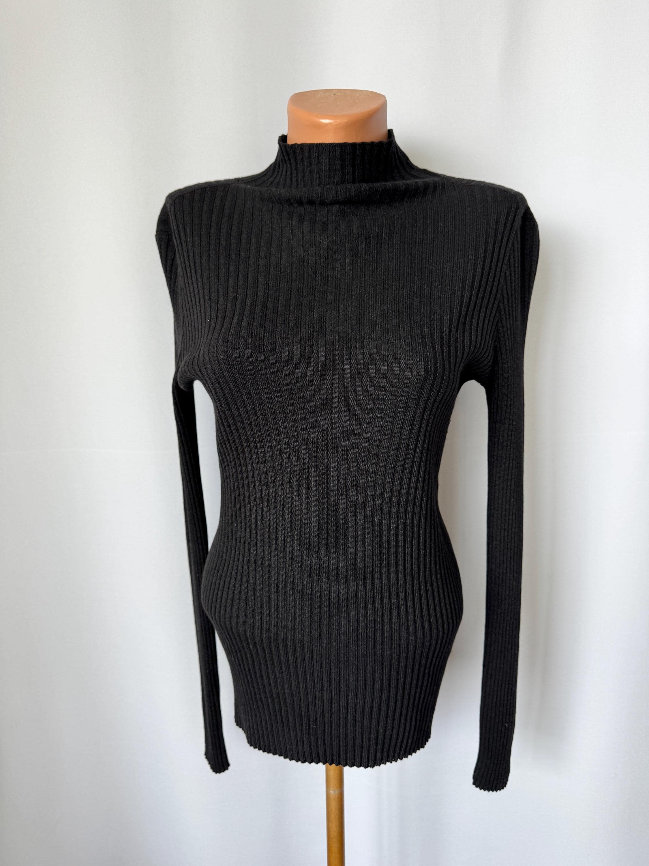 Brunello Cucinelli Vintage Cashmere Silk Turtleneck | Black Ribbed