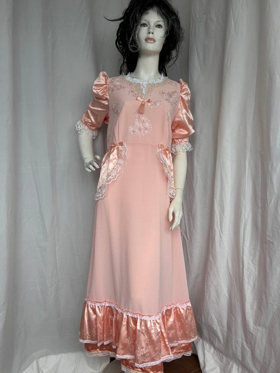Vintage Jessica Howard Maxi Dress | Peach Pink Lace Trim Princess Gown |  80s 90s Cottagecore Romantic Long Retro Dress