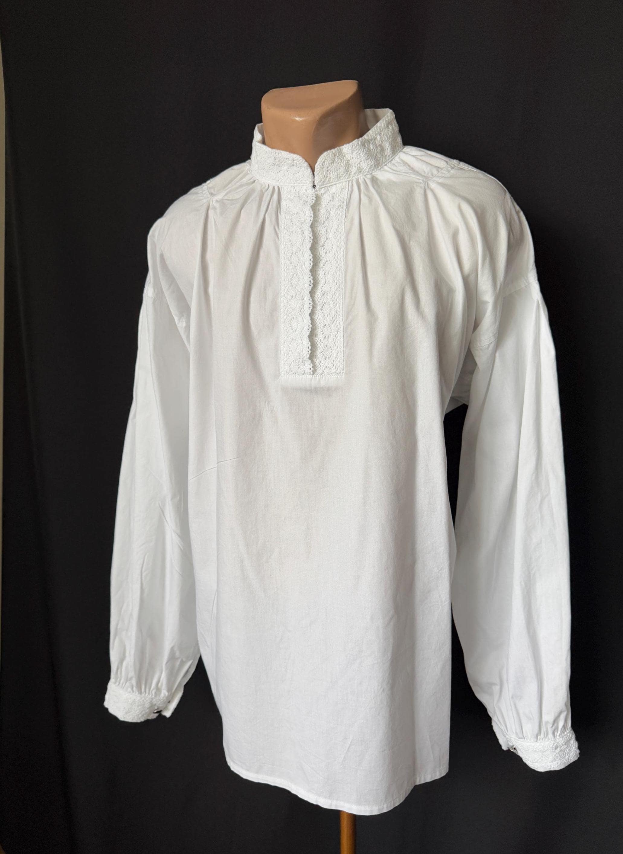Vintage Mens Traditional Shirt Bavarian High Neckline Oktoberfest Tracht Shirt Thick Cotton Long Sleeve with Lace Trim Size 46/48