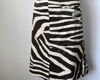 Sportalm Kitzbühel Golfrock Nebraska Falda pantalón con estampado de cebra, rayas marrones, estampado animal, para tenis y golf, talla EUR 40