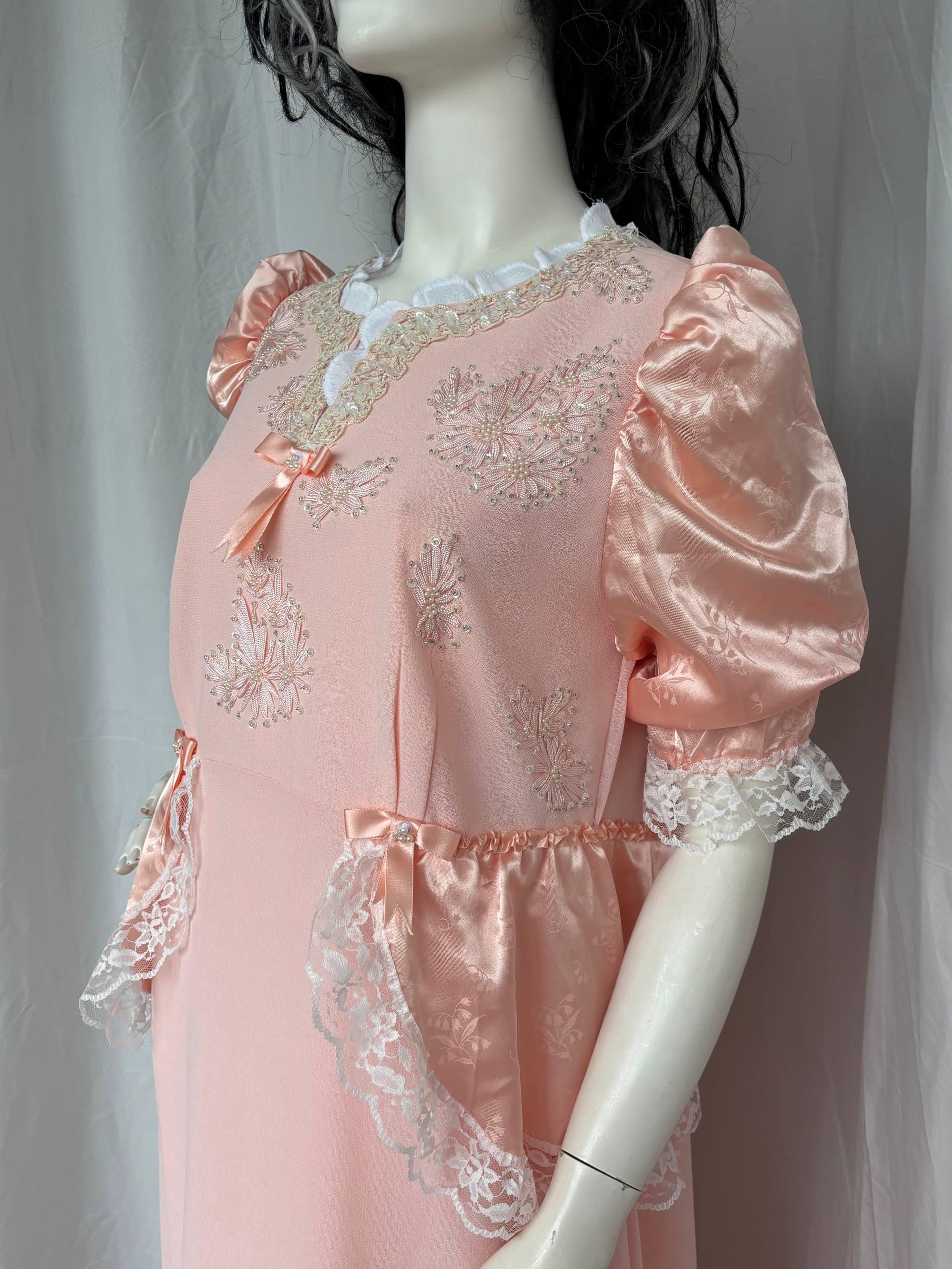 Vintage Jessica Howard Maxi Dress | Peach Pink Lace Trim Princess Gown | 80s 90s Cottagecore Romantic Long Retro Dress