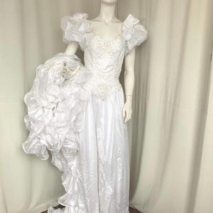 Vintage wedding dress with long train white retro 80s 90s puff sleeve beaded embroidered Barbie style bridal gown Princess Diana style