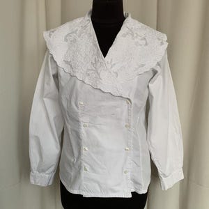 Vintage 80s Cotton Double-Breasted Unique Blouse Wide Portrait Cutwork Lace Collar with Mesh Inserts, Long sleeve, Size 42