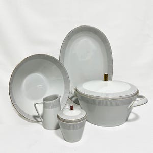 Elegant porcelain service Bavaria Corona!