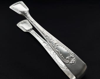 Elegant vintage sugar tongs with silver coating – a symbol of elegance for your table