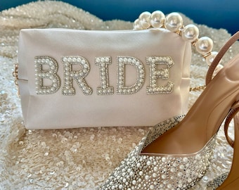 personalisierte Kosmetiktasche Bride Mrs Perlen Weiß creme Tasche Kosmetik Strass Kulturtasche Braut