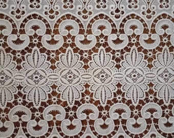 Medallion pattern macrame lace curtain