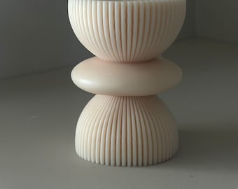 Irregular Geometric Candle: Modern Minimalist Decor