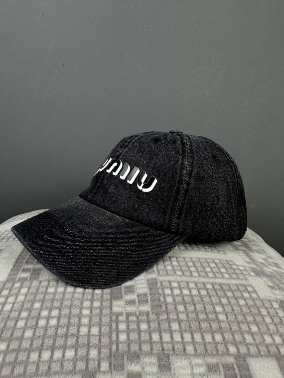 Handcrafted Miu Miu Men's Black Cap: Stylish & Sua