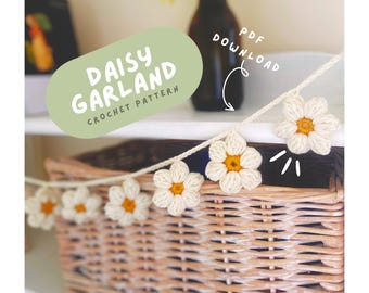 Spring Daisy Crochet Garland Pattern - DIY Flower Home Decor