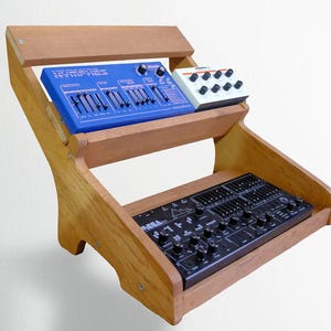 2-tier synth stand for Elektron and desktop synths. Wooden rack for module synth