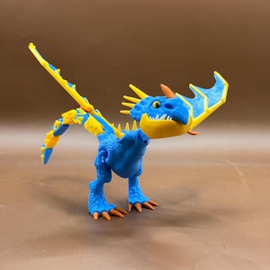 Fully Articulated Thorny Dragon – Spiked Poseable Fantasy Raptor