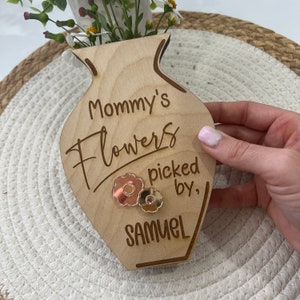 Mother&#39;s Day 3D Flower Holder, Flowers for Mom, Mother&#39;s Day Gift For Mom,Gifts For Grandma,Flowers For Mom, Personalized Flower Holder.