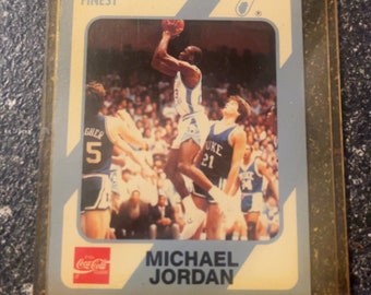 michael jordan rare find north carolina card