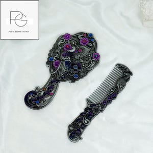 Vintage Peacock Mirror Comb Set – Antique Handheld Vanity Mirror – Retro Decorative Metal Mirror & Comb Gift