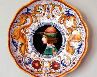Majolica Plate - Italian Renaissance Revival - Taormina, Sicily, Italy 20th Century