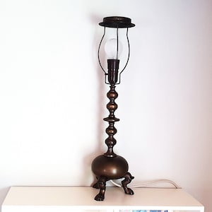 Lampe de table pieds de lion vintage en bronze - 1930