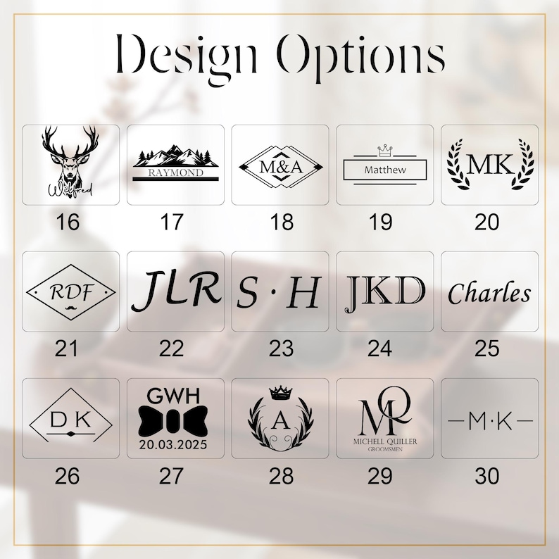 以下が含まれることがあります： 「Design Options」という見出しの下に、16から30までの番号が振られた15種類の白黒デザインオプションのグリッド。各正方形には、鹿、山、王冠、蝶ネクタイなどのグラフィックアイコンや、独自のモノグラム、名前、日付が刻印されています。
