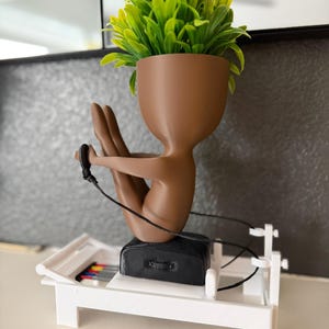 brown chocolate color