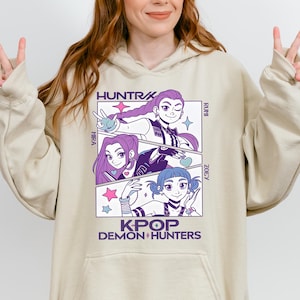 Huntrix Girls Shirt,Kpop Demon Hunters Sweatshirt,Vintage Huntrix Hoodie,Pastel kawaii anime, Rumi Zoey Mira Graphic Shirt,Kpop Huntrix