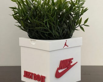 Box Planter Pot 3D Printed - Decor- Plant Pot for Indoor Plants - Unique planter for indoor with Drainage hole - MADE IN USA